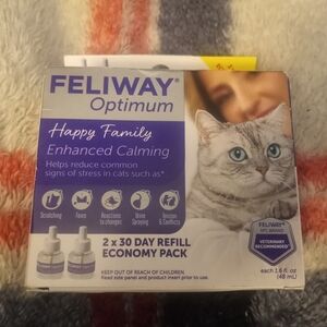 NWOT NIP Feliway Optimum Enhanced Calming Cat Refill - 2 Pack